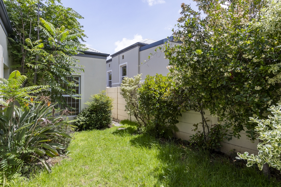 To Let 3 Bedroom Property for Rent in Fernwood Western Cape